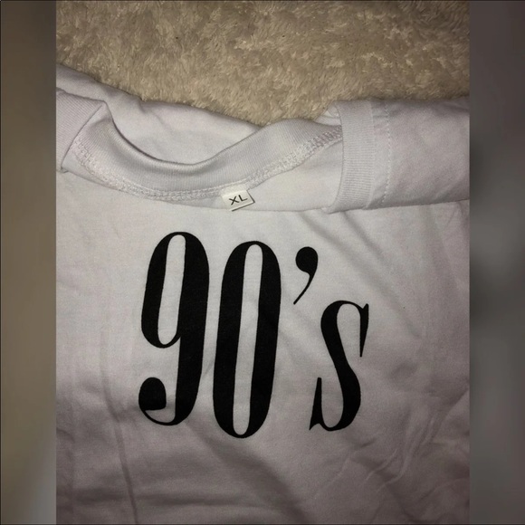 90’s white tee - Picture 2 of 4